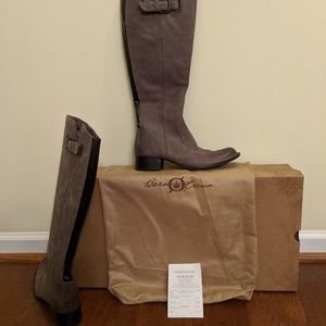 $150.00 - Born Women's Boots 6.5